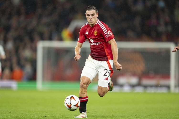 麻将胡了免费试玩-内维尔：乌加特可能离队 曼联需要后腰和一个卡里克类型的中场